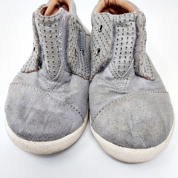 ⭐️5/$20 Tom's Gray High Top Sneakers Size 10 - Picture 4 of 10